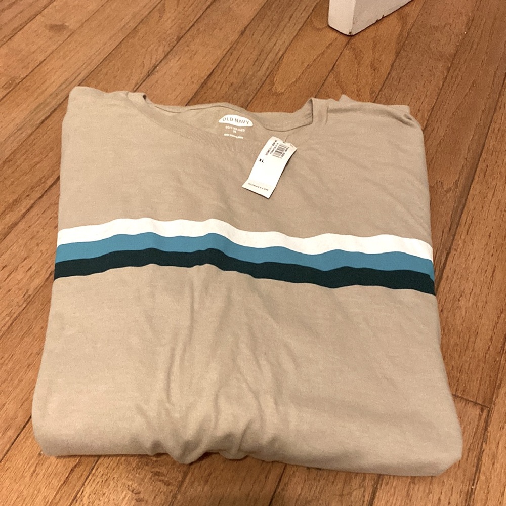 XL long sleeve tee shirt